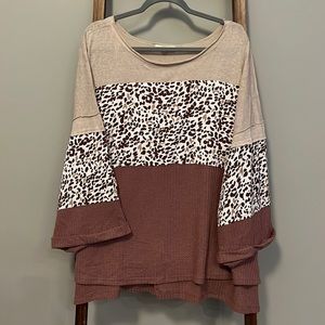 Umgee 3/4 length sleeve shirt